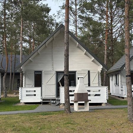 Villa Skrawek Nieba Borsk Exterior foto