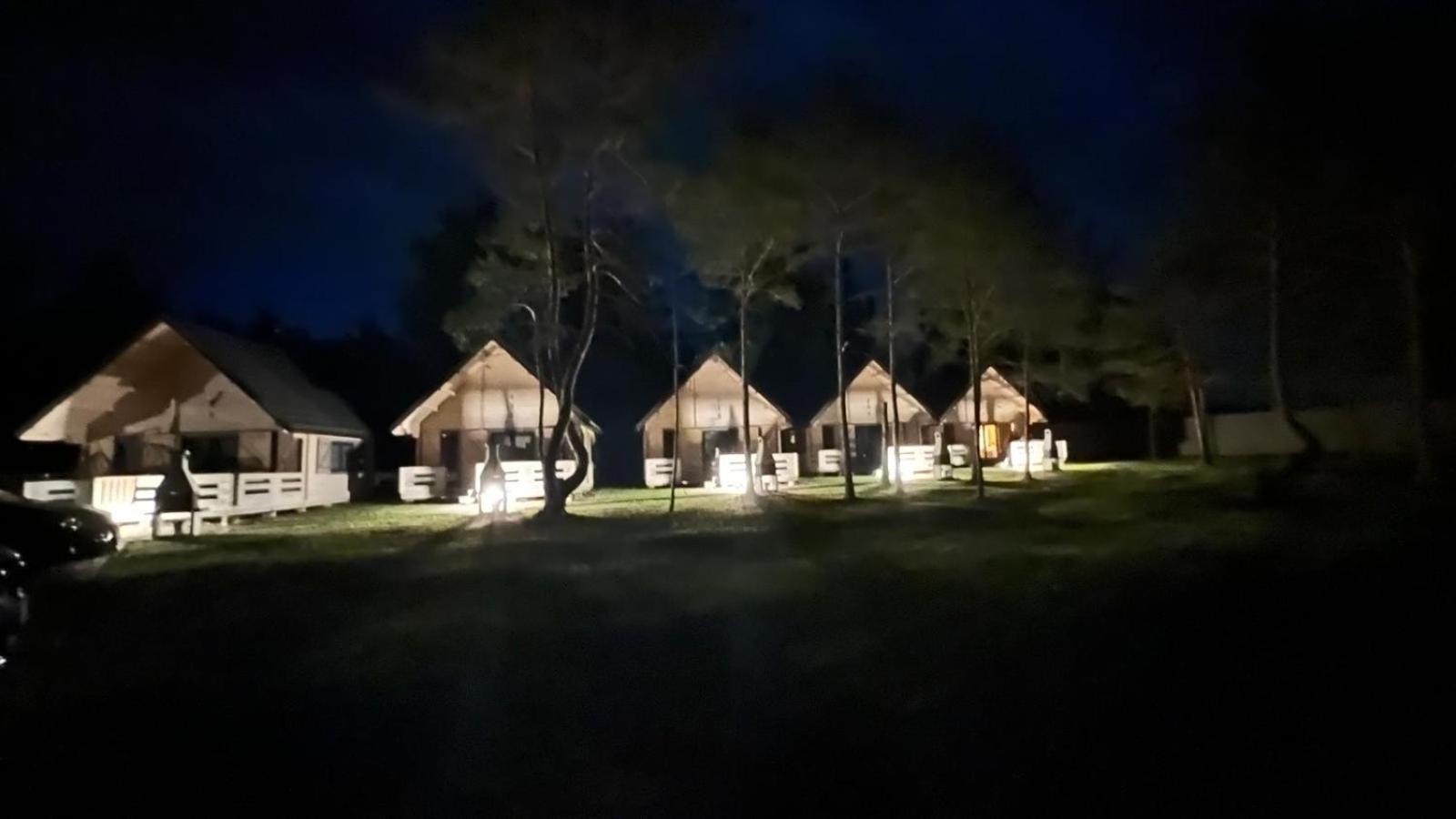 Villa Skrawek Nieba Borsk Exterior foto